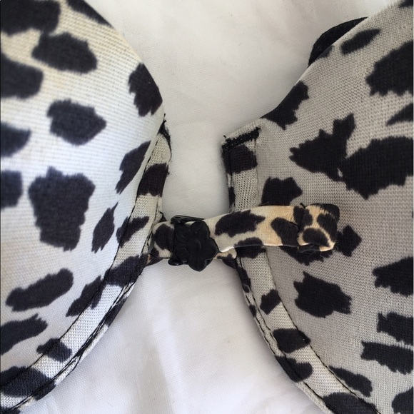 LILY of France adjustable center bra - Picture 3 of 6